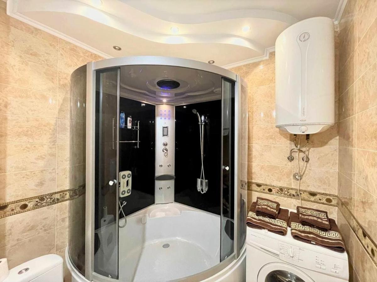 LuxCityApart on Olievskaya Kiev Extérieur photo
